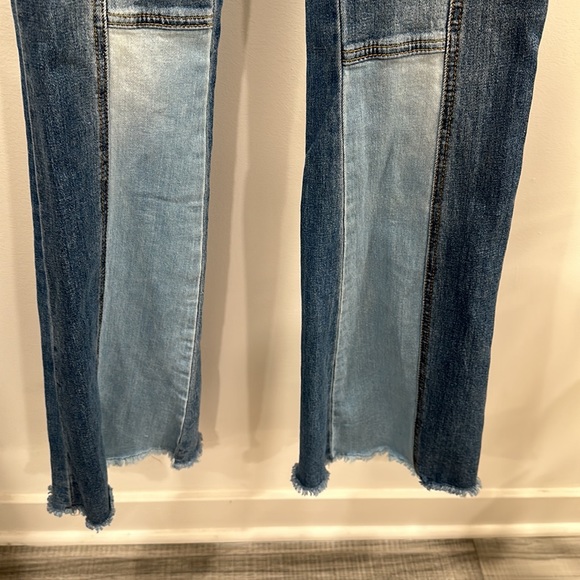 NWOT GORGEOUS FLAIR PANTS - Picture 3 of 4